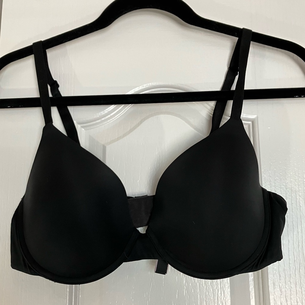 Victoria’s Secret Black Uplift Semi Demi Bra